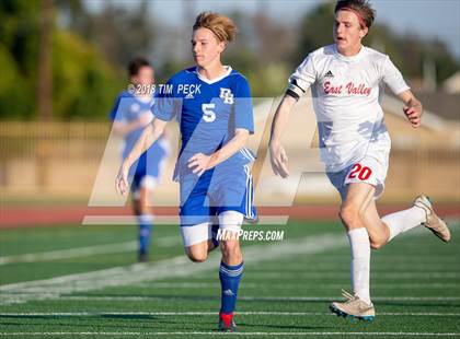 Thumbnail 3 in Dana Hills vs. Redlands East Valley photogallery.