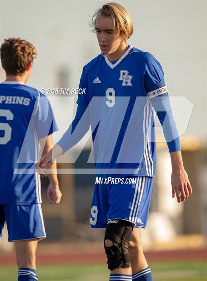 Thumbnail 1 in Dana Hills vs. Redlands East Valley photogallery.