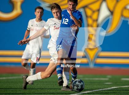Thumbnail 3 in Dana Hills vs. Redlands East Valley photogallery.