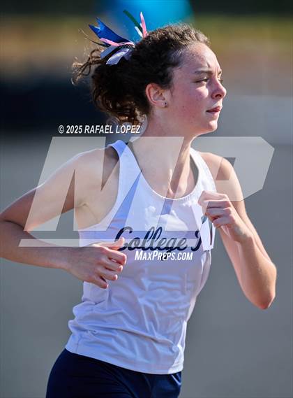Thumbnail 3 in UIL 6A Track & Field Area 13&14 (3200M) photogallery.