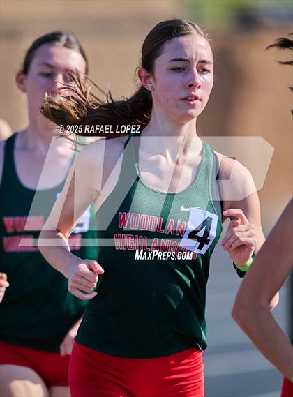 Thumbnail 3 in UIL 6A Track & Field Area 13&14 (3200M) photogallery.