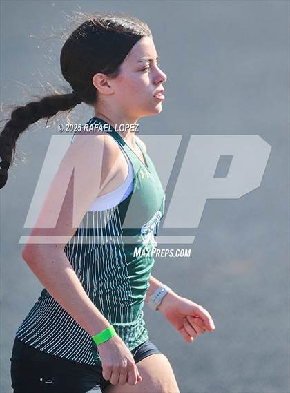 Thumbnail 3 in UIL 6A Track & Field Area 13&14 (3200M) photogallery.