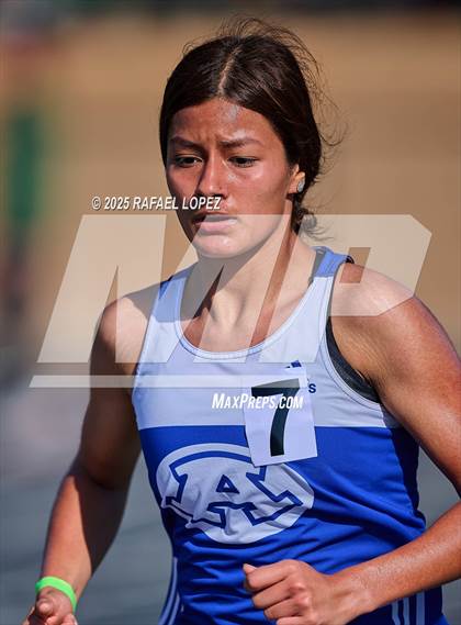 Thumbnail 1 in UIL 6A Track & Field Area 13&14 (3200M) photogallery.