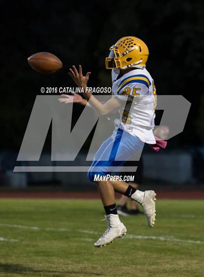 Thumbnail 3 in Lyndhurst @ New Milford photogallery.