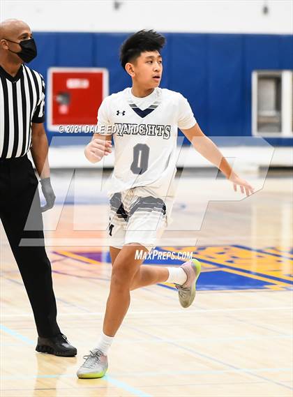 Thumbnail 3 in Cathedral Catholic vs San Marcos (Mira Mesa Marauders JV Classic) photogallery.