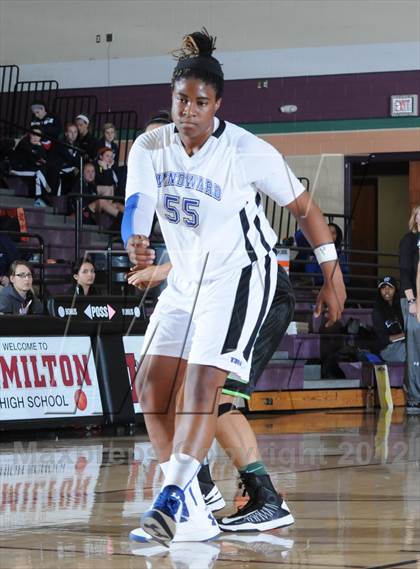 Thumbnail 2 in Miramonte vs. Windward (Nike Tournament of Champions) photogallery.