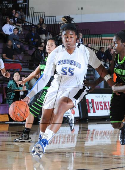 Thumbnail 3 in Miramonte vs. Windward (Nike Tournament of Champions) photogallery.