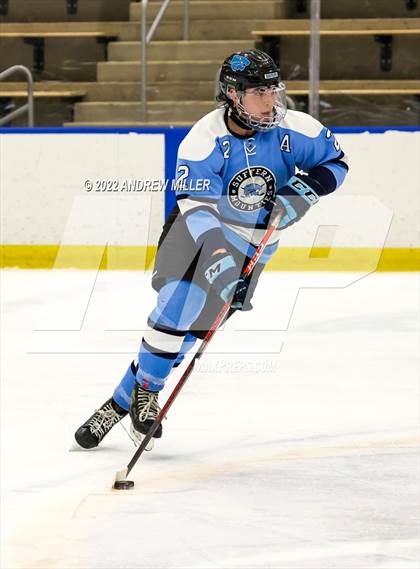 Thumbnail 1 in Suffern vs. West Genesee (NYSPHSAA D1 Final) photogallery.
