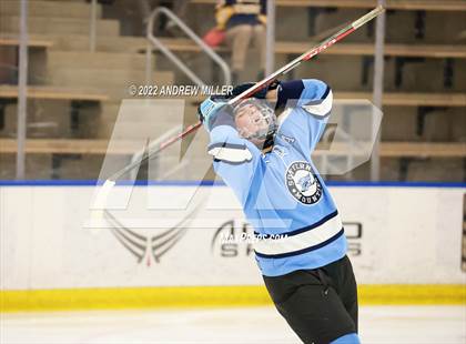 Thumbnail 2 in Suffern vs. West Genesee (NYSPHSAA D1 Final) photogallery.