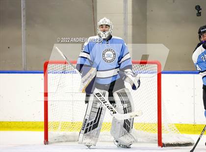Thumbnail 2 in Suffern vs. West Genesee (NYSPHSAA D1 Final) photogallery.
