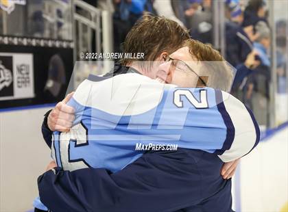 Thumbnail 3 in Suffern vs. West Genesee (NYSPHSAA D1 Final) photogallery.