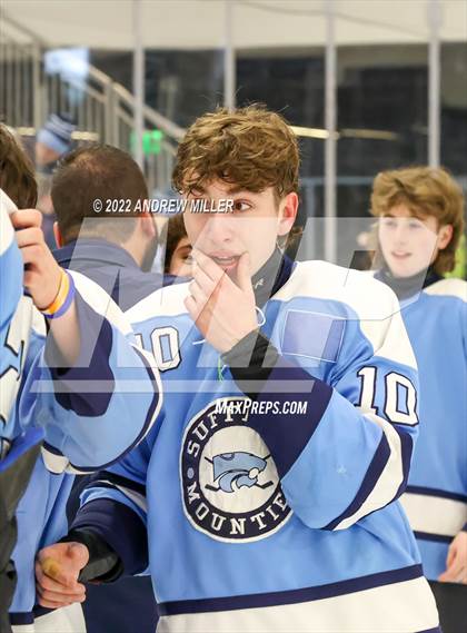 Thumbnail 3 in Suffern vs. West Genesee (NYSPHSAA D1 Final) photogallery.