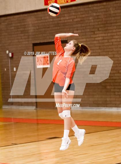 Thumbnail 2 in Desert Ridge @ Corona del Sol photogallery.