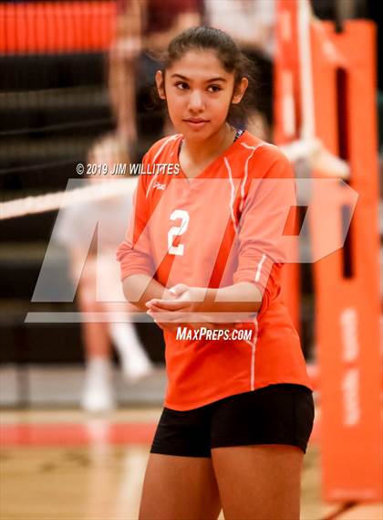 Thumbnail 2 in Desert Ridge @ Corona del Sol photogallery.