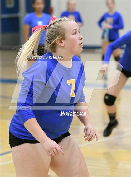 Thumbnail 3 in Vista del Lago @ Del Campo photogallery.