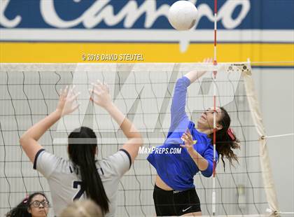 Thumbnail 2 in Vista del Lago @ Del Campo photogallery.