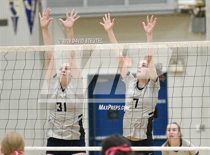 Thumbnail 2 in Vista del Lago @ Del Campo photogallery.