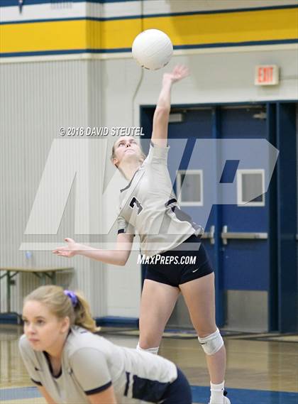 Thumbnail 3 in Vista del Lago @ Del Campo photogallery.