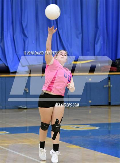 Thumbnail 2 in Vista del Lago @ Del Campo photogallery.