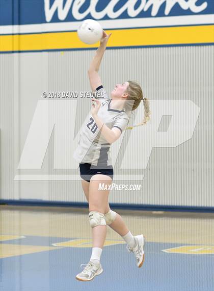 Thumbnail 2 in Vista del Lago @ Del Campo photogallery.
