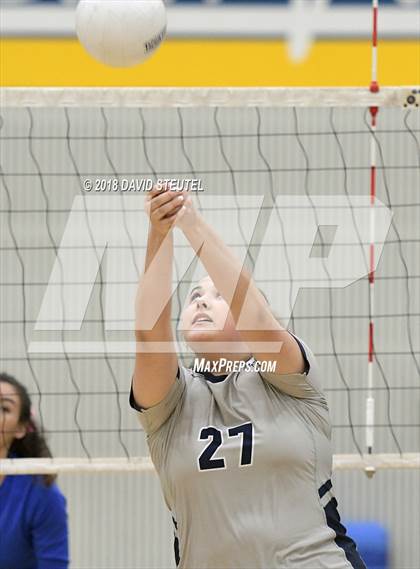 Thumbnail 1 in Vista del Lago @ Del Campo photogallery.