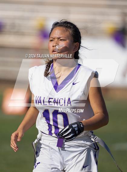 Thumbnail 1 in Valencia @ Vasquez photogallery.