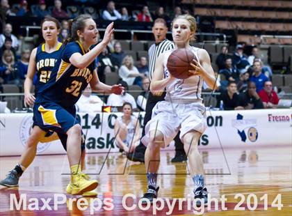 Thumbnail 3 in  Immanuel vs. Kern Valley (CIF CS D5 Final) photogallery.