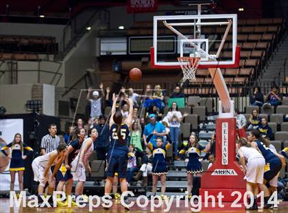 Thumbnail 3 in  Immanuel vs. Kern Valley (CIF CS D5 Final) photogallery.