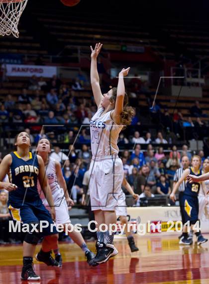 Thumbnail 2 in  Immanuel vs. Kern Valley (CIF CS D5 Final) photogallery.