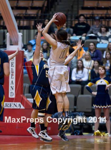 Thumbnail 2 in  Immanuel vs. Kern Valley (CIF CS D5 Final) photogallery.