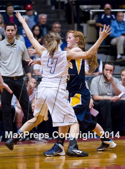 Thumbnail 3 in  Immanuel vs. Kern Valley (CIF CS D5 Final) photogallery.