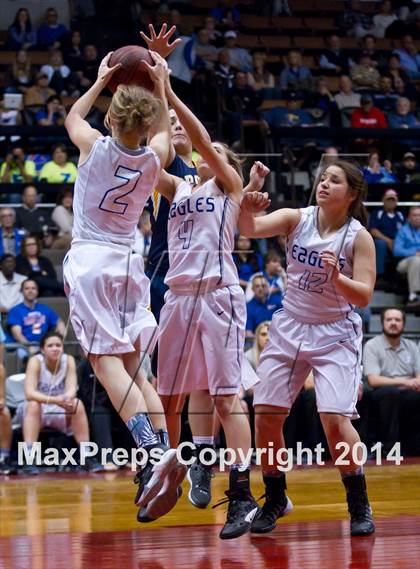 Thumbnail 1 in  Immanuel vs. Kern Valley (CIF CS D5 Final) photogallery.