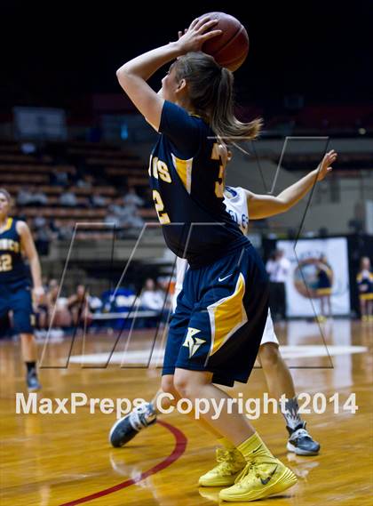 Thumbnail 2 in  Immanuel vs. Kern Valley (CIF CS D5 Final) photogallery.