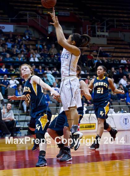Thumbnail 1 in  Immanuel vs. Kern Valley (CIF CS D5 Final) photogallery.