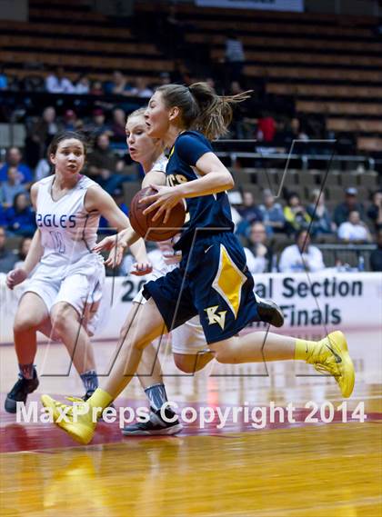 Thumbnail 3 in  Immanuel vs. Kern Valley (CIF CS D5 Final) photogallery.