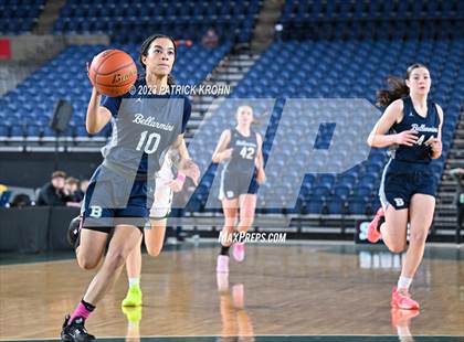 Thumbnail 1 in Emerald Ridge @ Curtis (WIAA State Semifinal) photogallery.