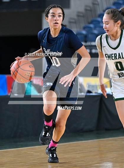 Thumbnail 3 in Emerald Ridge @ Curtis (WIAA State Semifinal) photogallery.