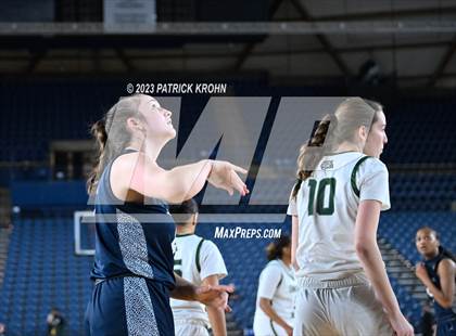 Thumbnail 1 in Emerald Ridge @ Curtis (WIAA State Semifinal) photogallery.