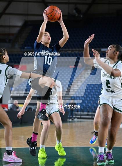 Thumbnail 1 in Emerald Ridge @ Curtis (WIAA State Semifinal) photogallery.