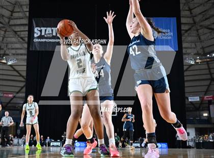 Thumbnail 1 in Emerald Ridge @ Curtis (WIAA State Semifinal) photogallery.