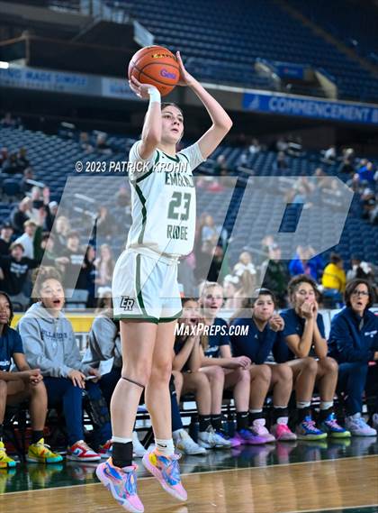 Thumbnail 2 in Emerald Ridge @ Curtis (WIAA State Semifinal) photogallery.