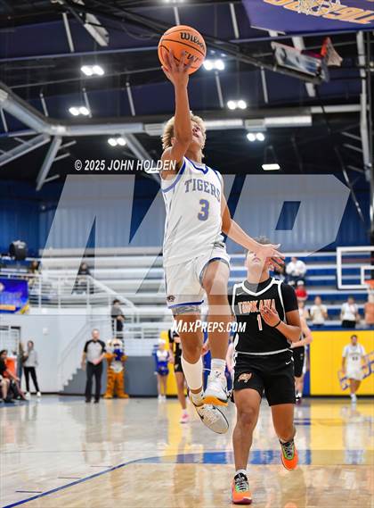 Thumbnail 1 in Tonkawa @ Newkirk photogallery.