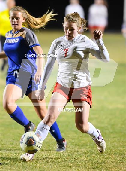 Thumbnail 1 in Chino Valley vs. St Johns (AIA 2A Semifinal) photogallery.