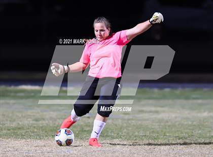 Thumbnail 3 in Chino Valley vs. St Johns (AIA 2A Semifinal) photogallery.