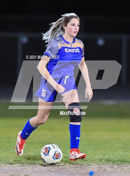 Thumbnail 3 in Chino Valley vs. St Johns (AIA 2A Semifinal) photogallery.