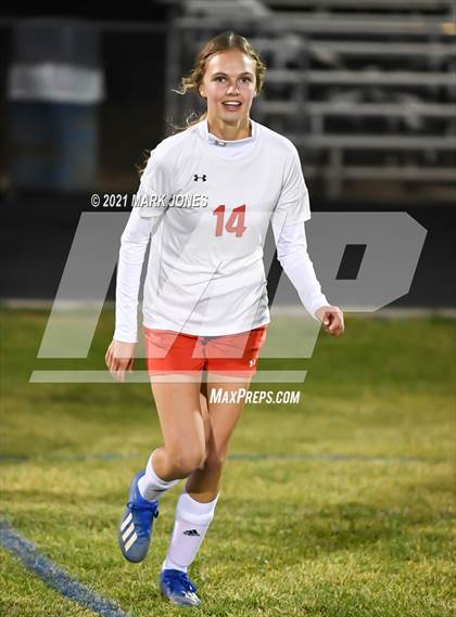 Thumbnail 3 in Chino Valley vs. St Johns (AIA 2A Semifinal) photogallery.