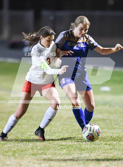 Thumbnail 3 in Chino Valley vs. St Johns (AIA 2A Semifinal) photogallery.