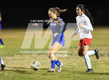 Thumbnail 3 in Chino Valley vs. St Johns (AIA 2A Semifinal) photogallery.