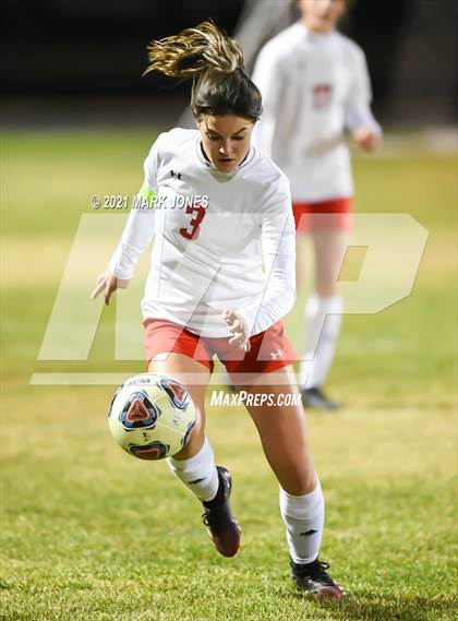 Thumbnail 2 in Chino Valley vs. St Johns (AIA 2A Semifinal) photogallery.