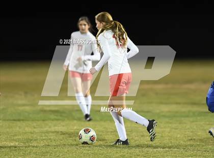 Thumbnail 2 in Chino Valley vs. St Johns (AIA 2A Semifinal) photogallery.
